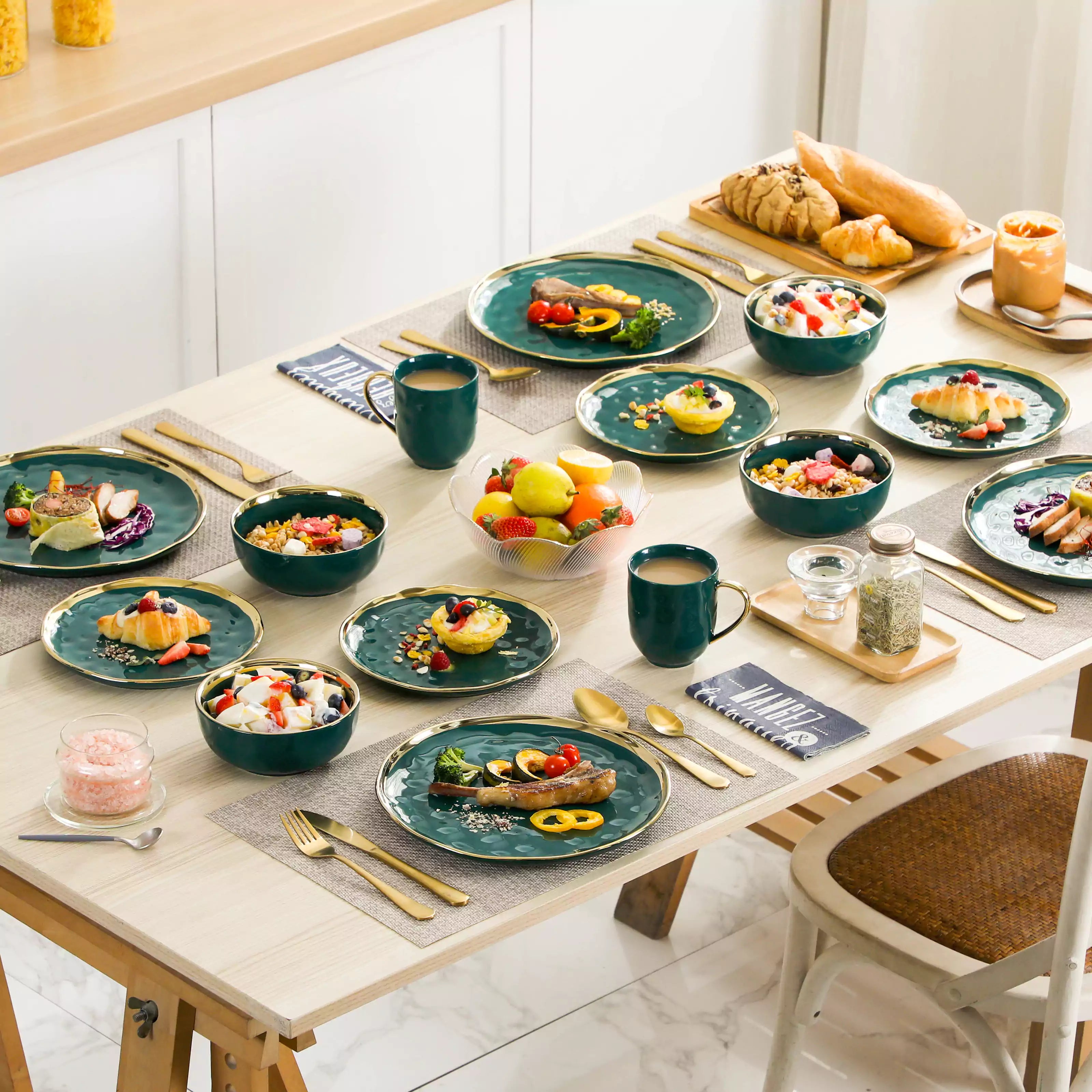 Lovecasa 16-Piece Dinnerware Set With Gold Trim Made Of Durable Porcelain Perfect For Elegant Dining And Everyday Use - Green