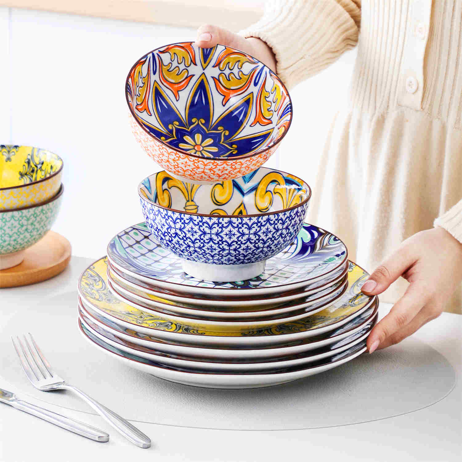 Boho Chic Jasmin 12 Piece Porcelain Round Dinnerware Set with Bowls-vancasso