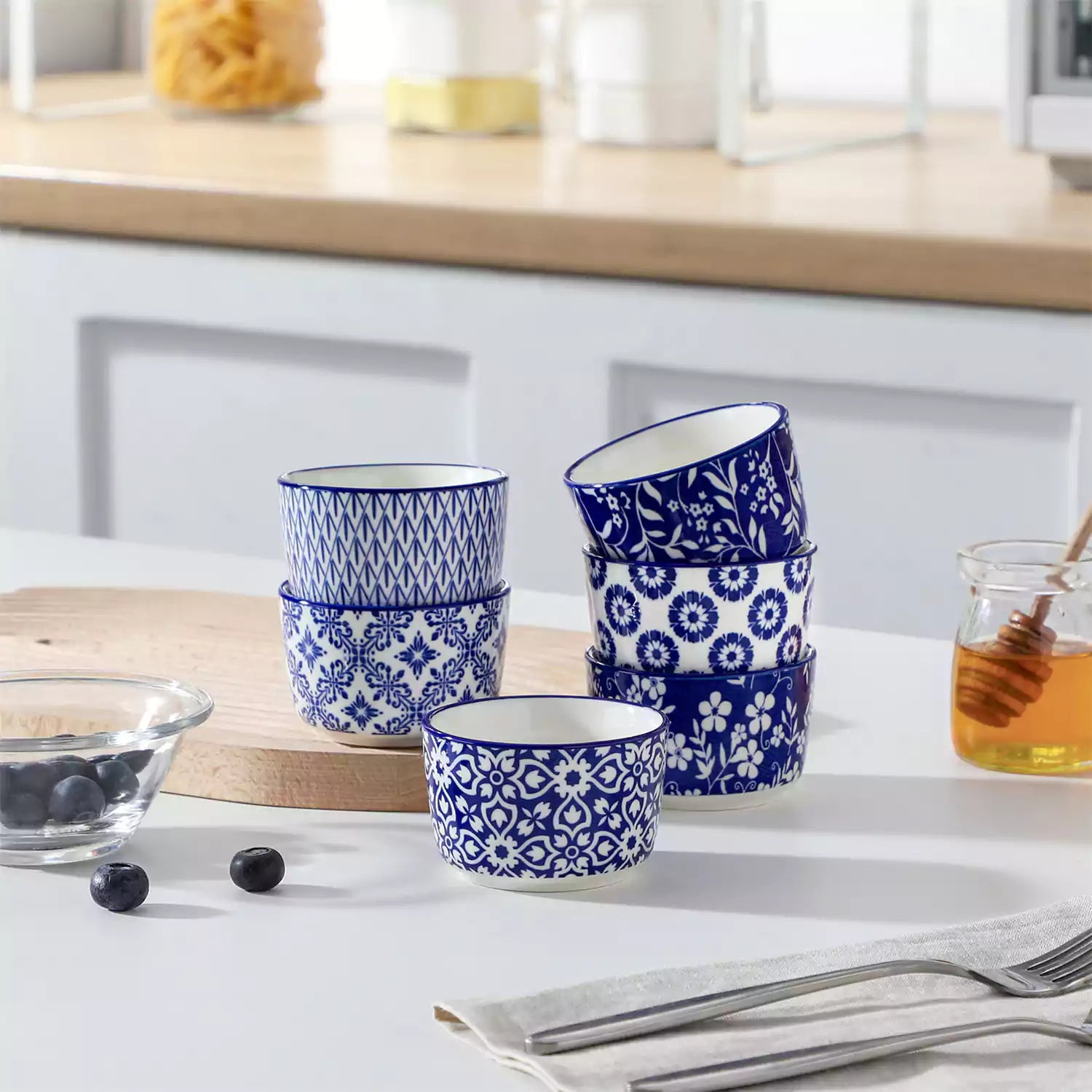 Selene Set Of 6 Ramekin Bowls Perfect For Baking And Serving Desserts and Dips - 4 oz