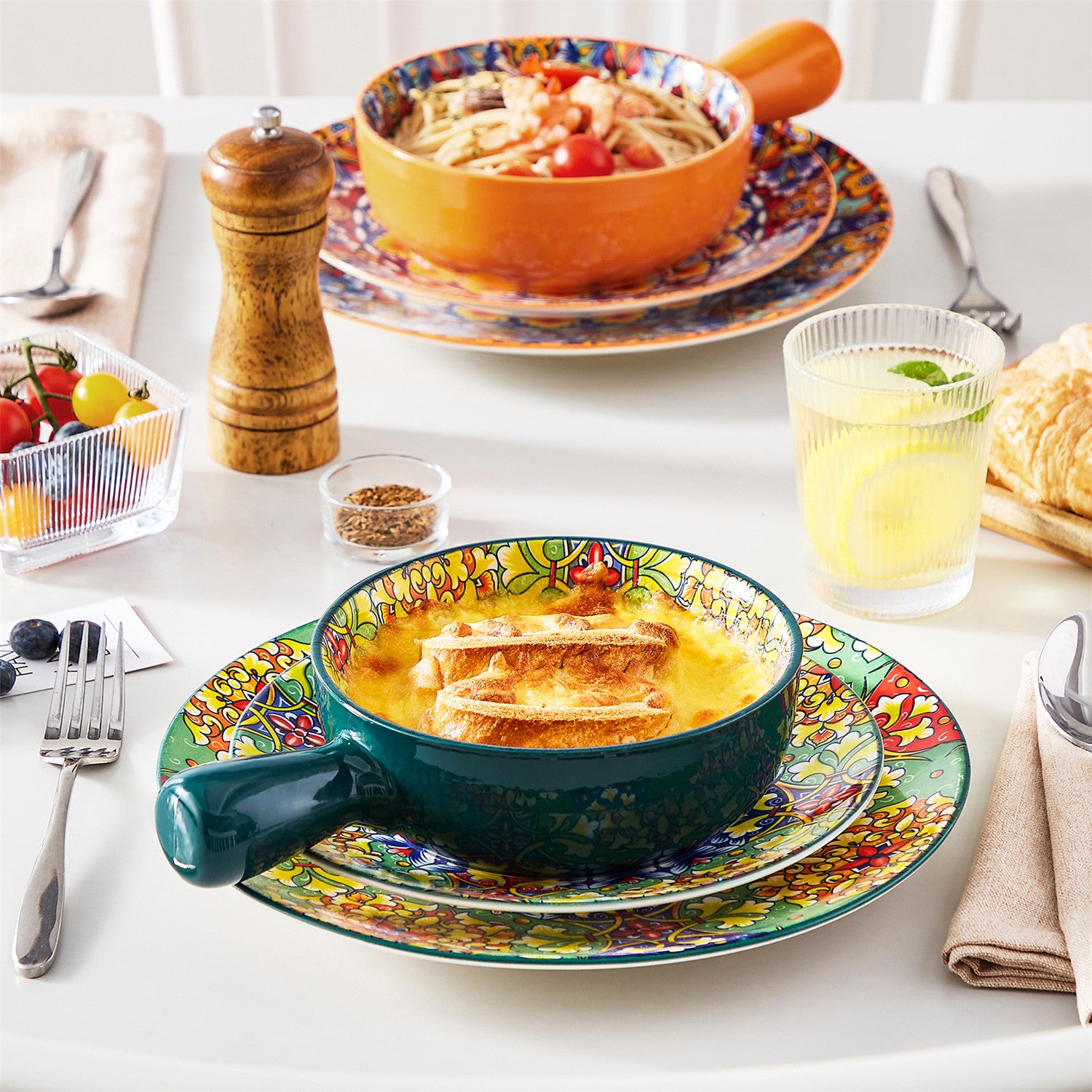 Simi Set Of 4 Soup Bowls With Handles - Perfect For Serving Soups And Stews With Ease And Style.