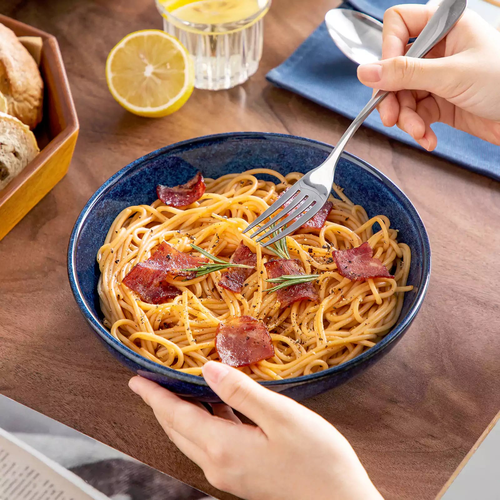 Stern Pasta Bowls Set Of 4 Made From Durable Stoneware Perfect For Serving Pasta And More With A Modern Touch - Blue