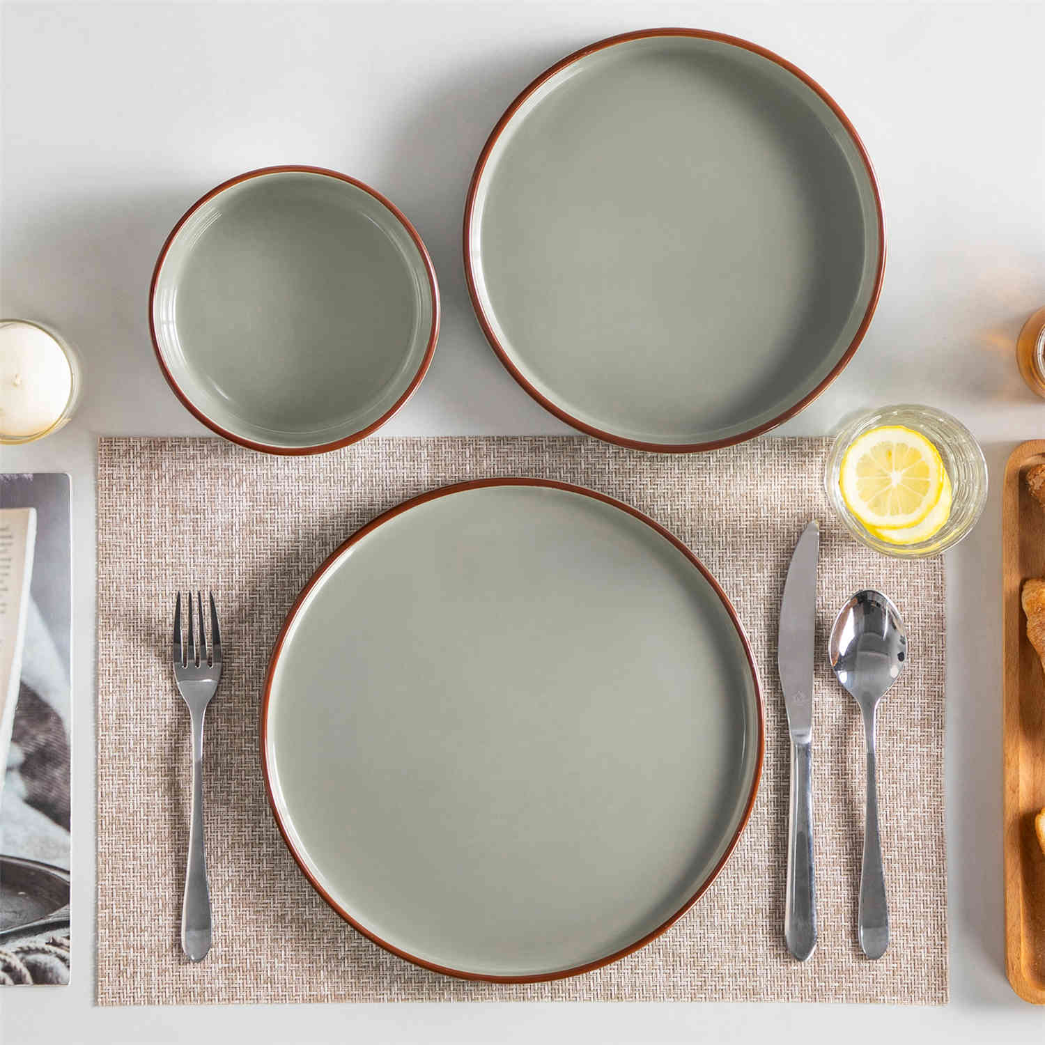 Modern Venus Glossy Green 12 Piece Stoneware Dinnerware Set with Brown Trims-vanacasso