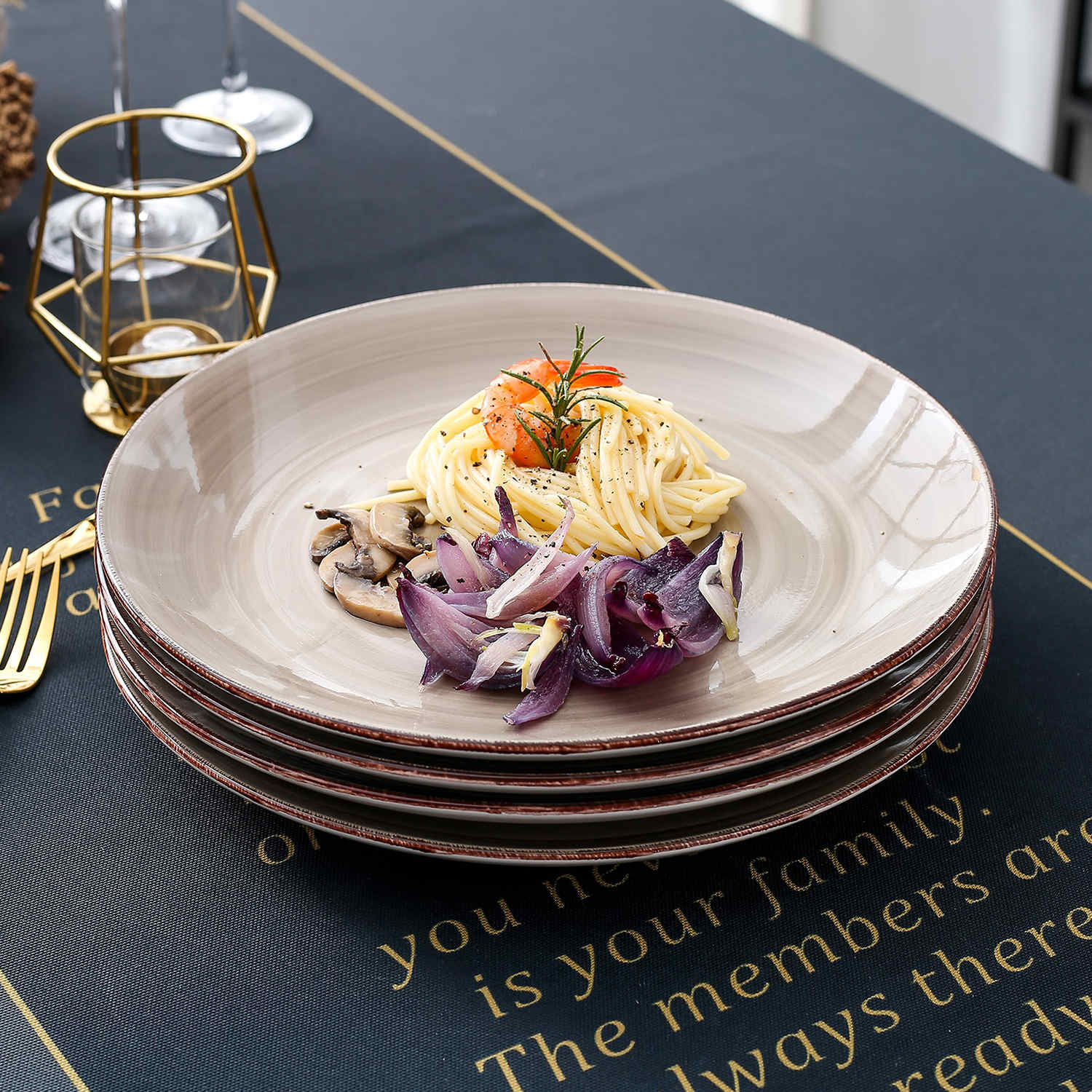 Cream Dinner Plates Set