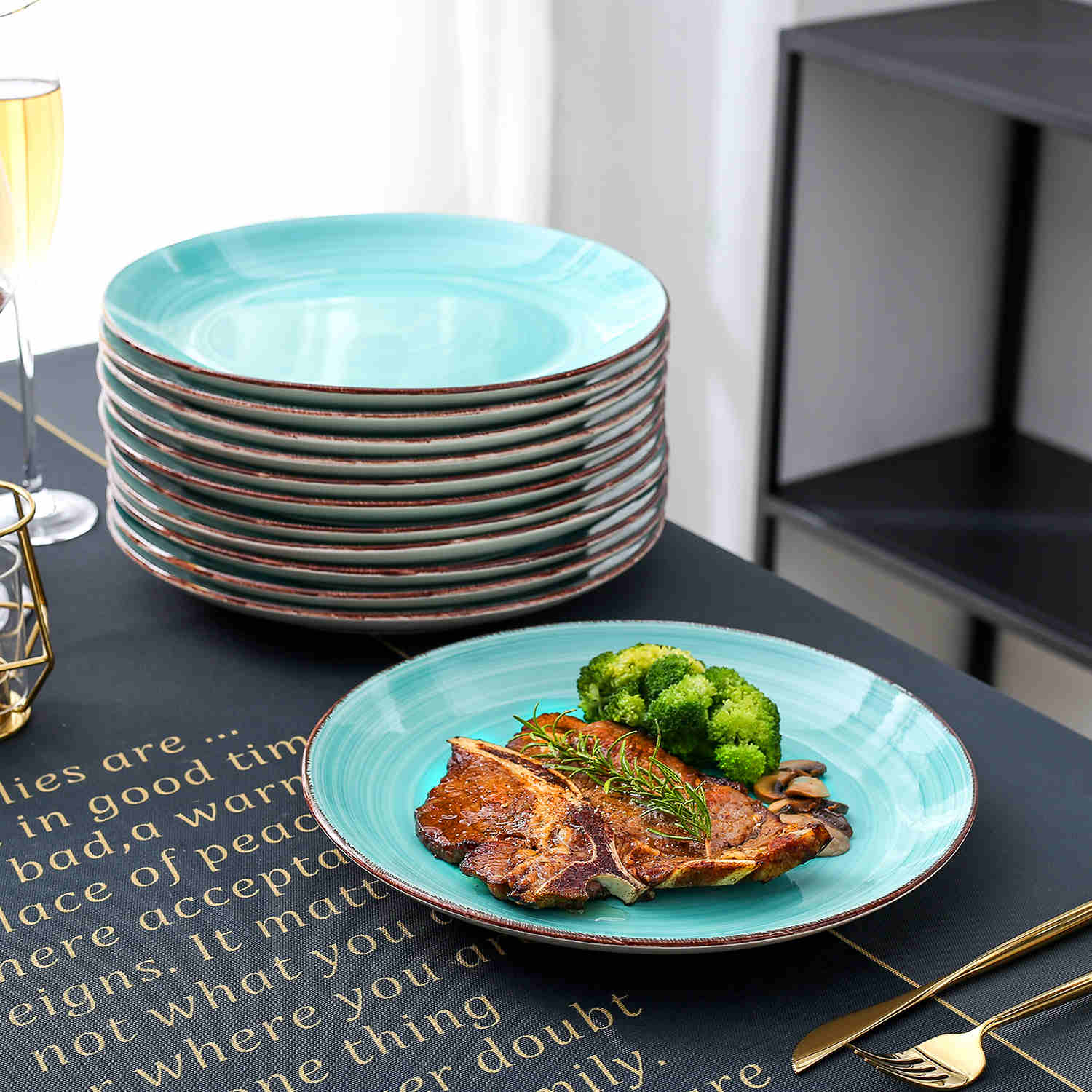Green Dinner Plates Set