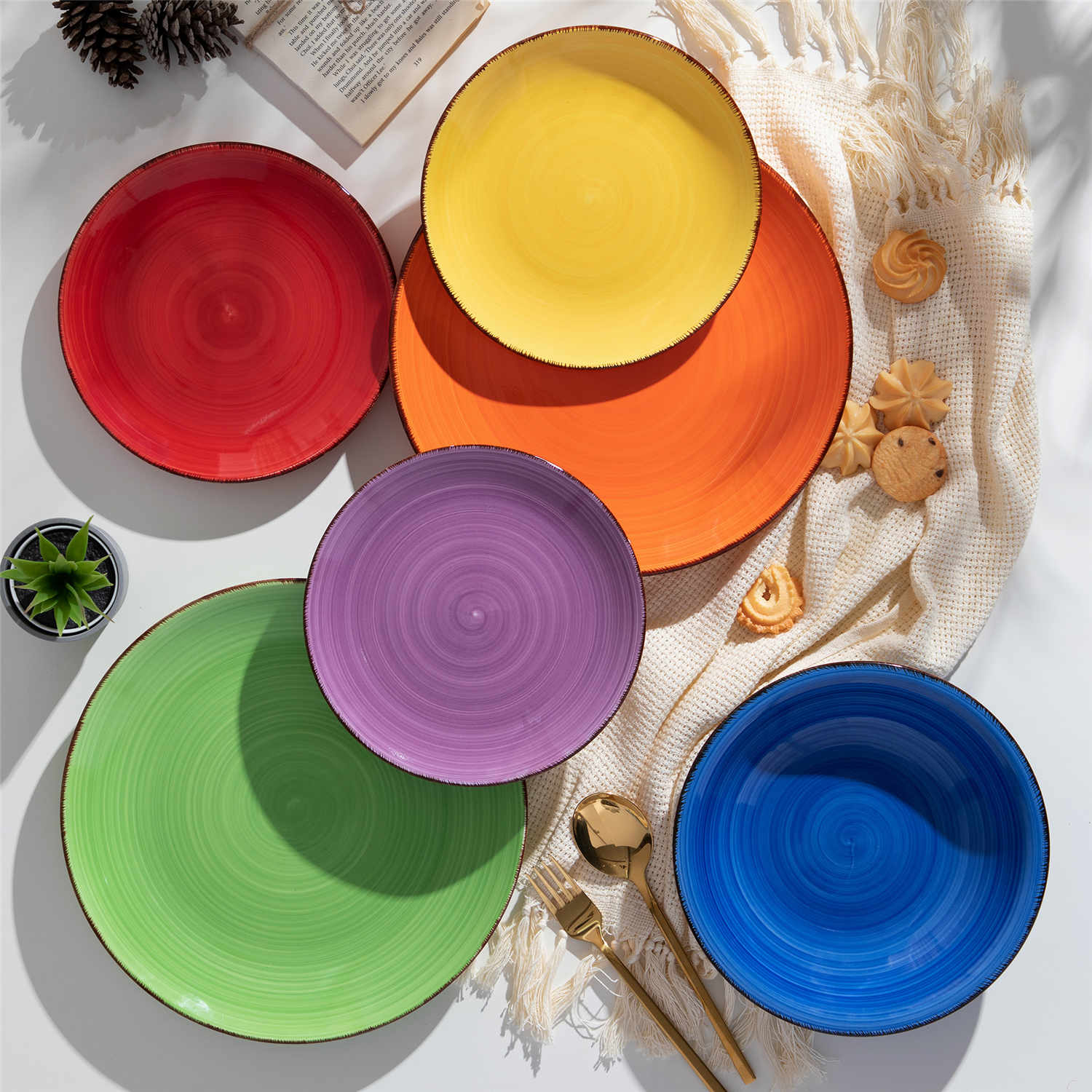 Multicolor dinnerware set